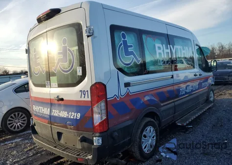 2022 Ford Transit T-350 z USA, uszkodzony, nr VIN 1FDAX2C89NKA24849